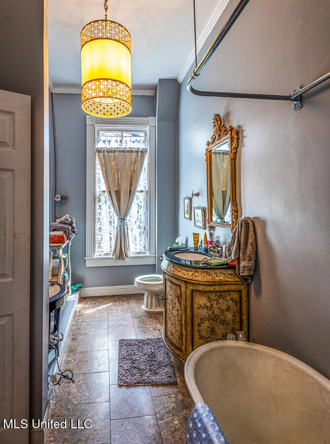 612 State Street Property Photo 41