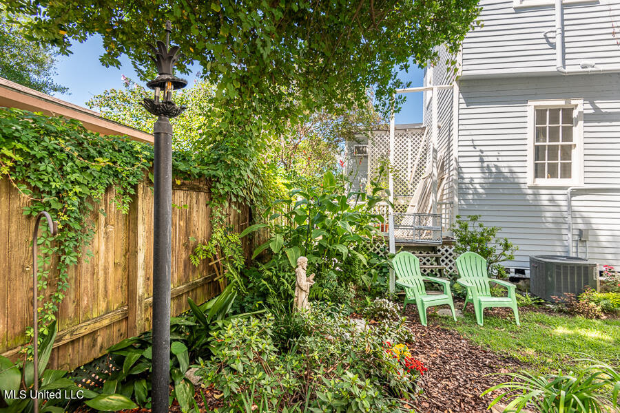 612 State Street Property Photo 50