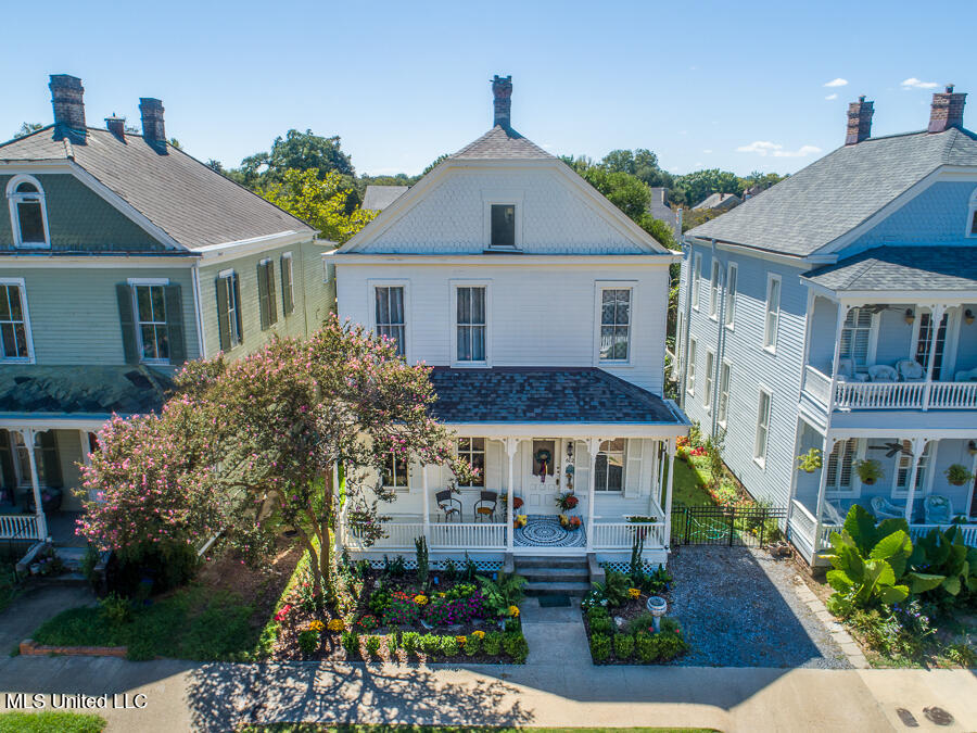 612 State Street Property Photo 53