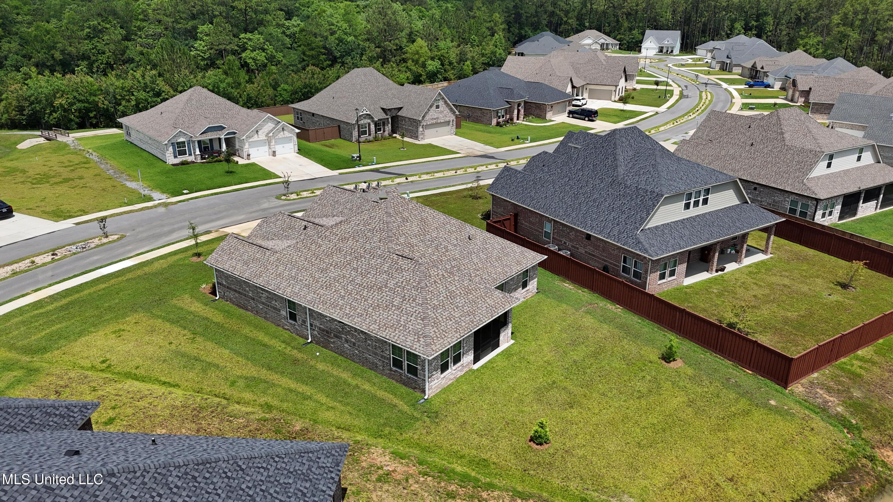 16872 W Landon Green Circle Property Photo 35