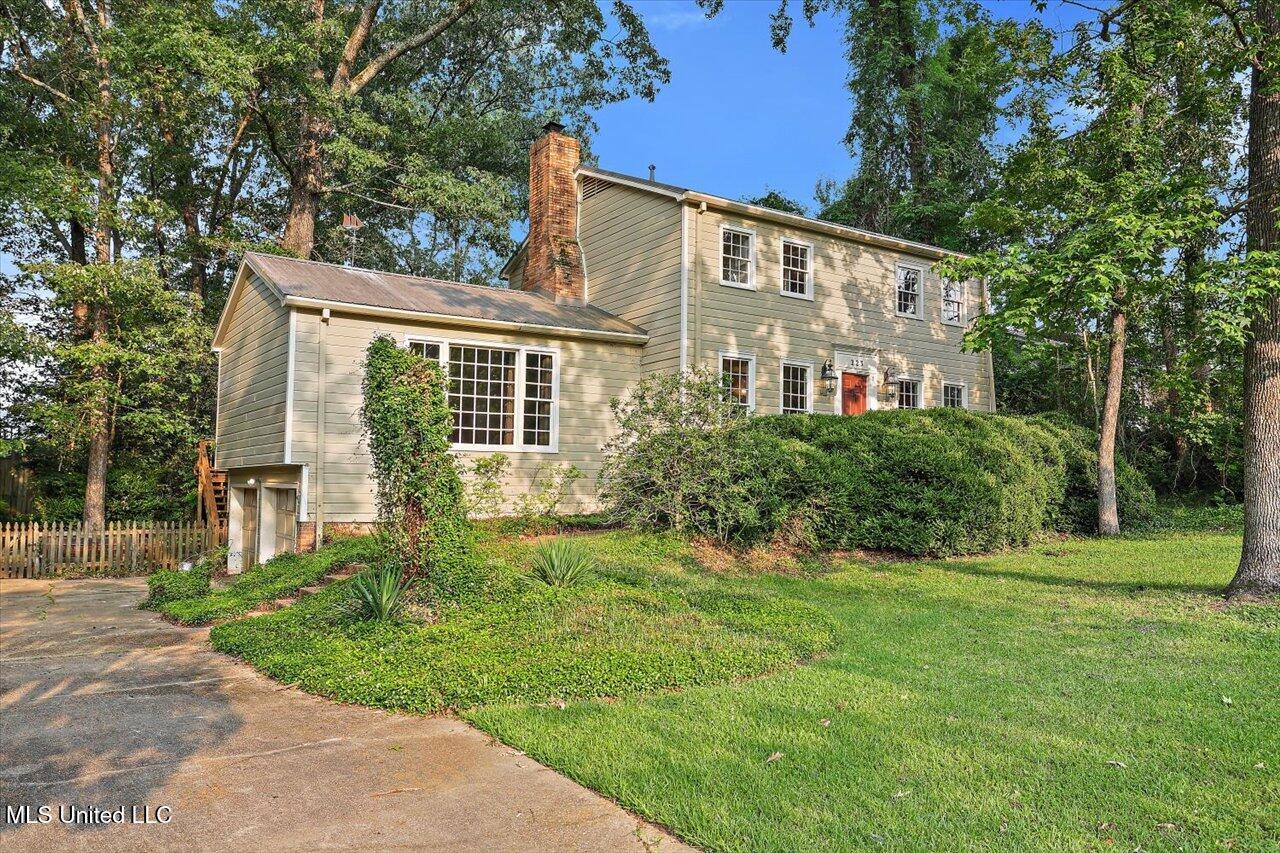 223 Hannah Drive Property Photo