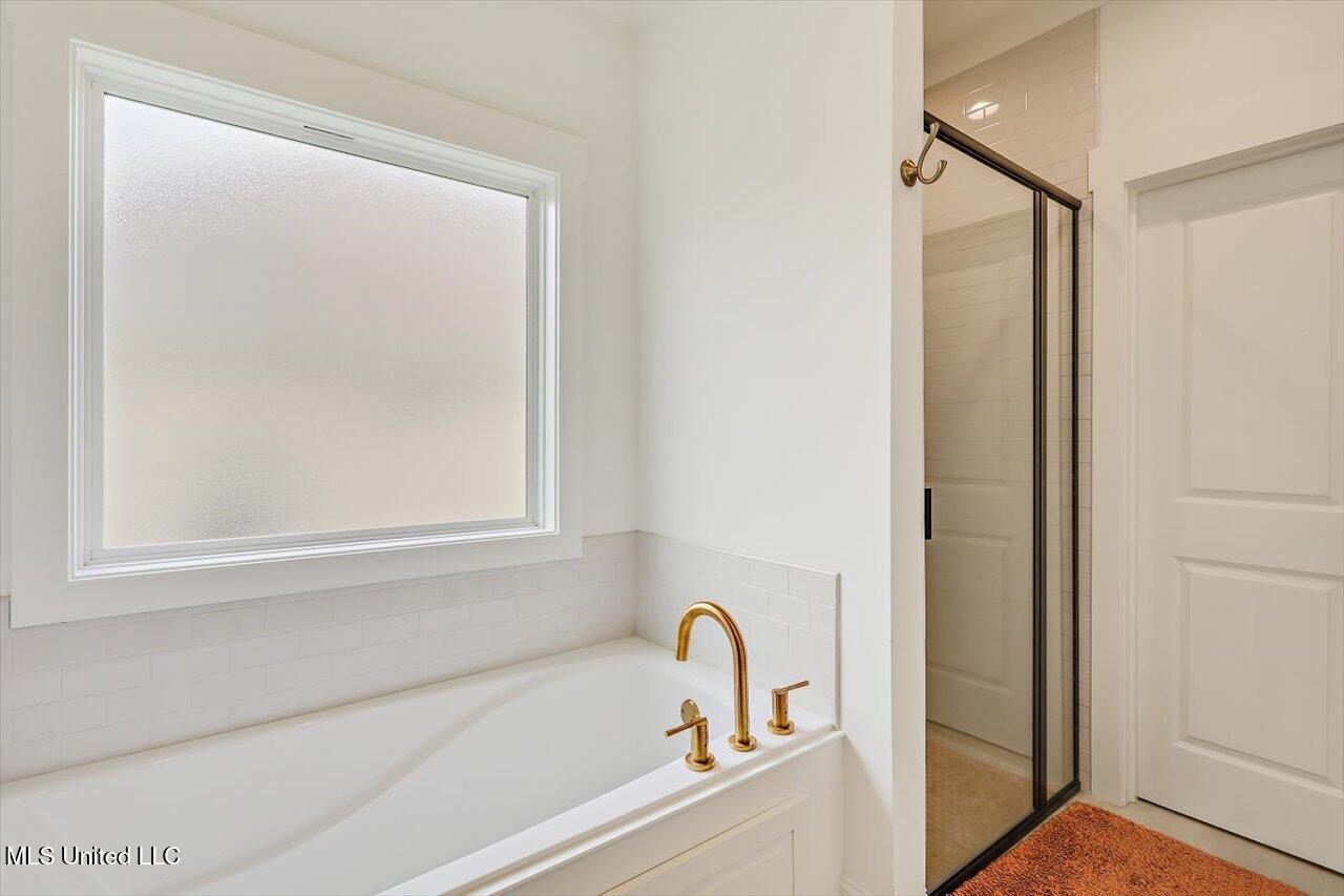 122 Seymour Drive Property Photo 21