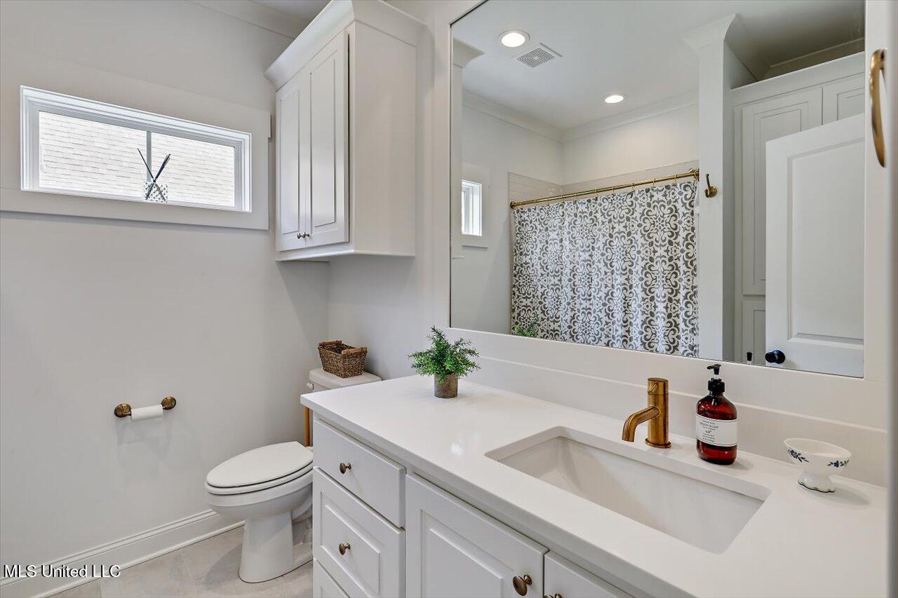 122 Seymour Drive Property Photo 23