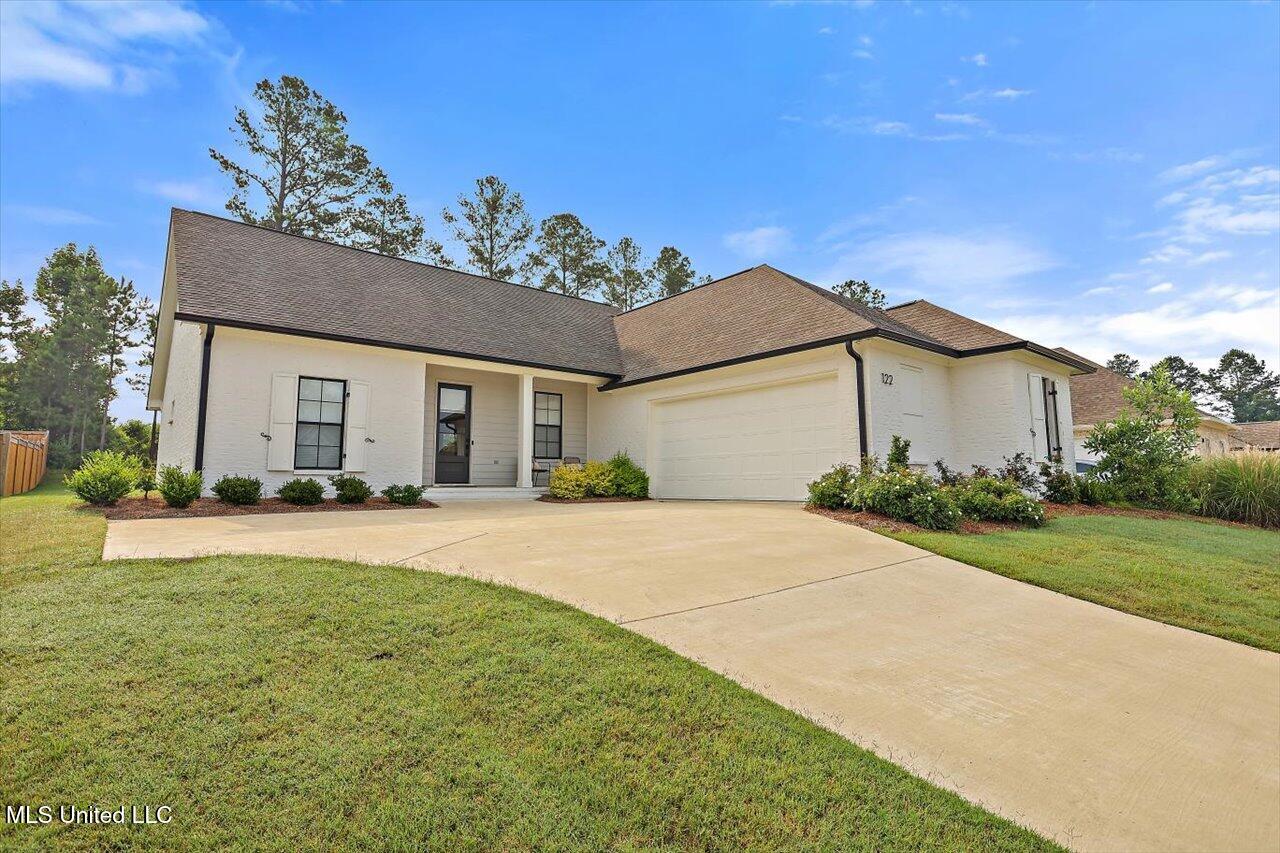 122 Seymour Drive Property Photo 1