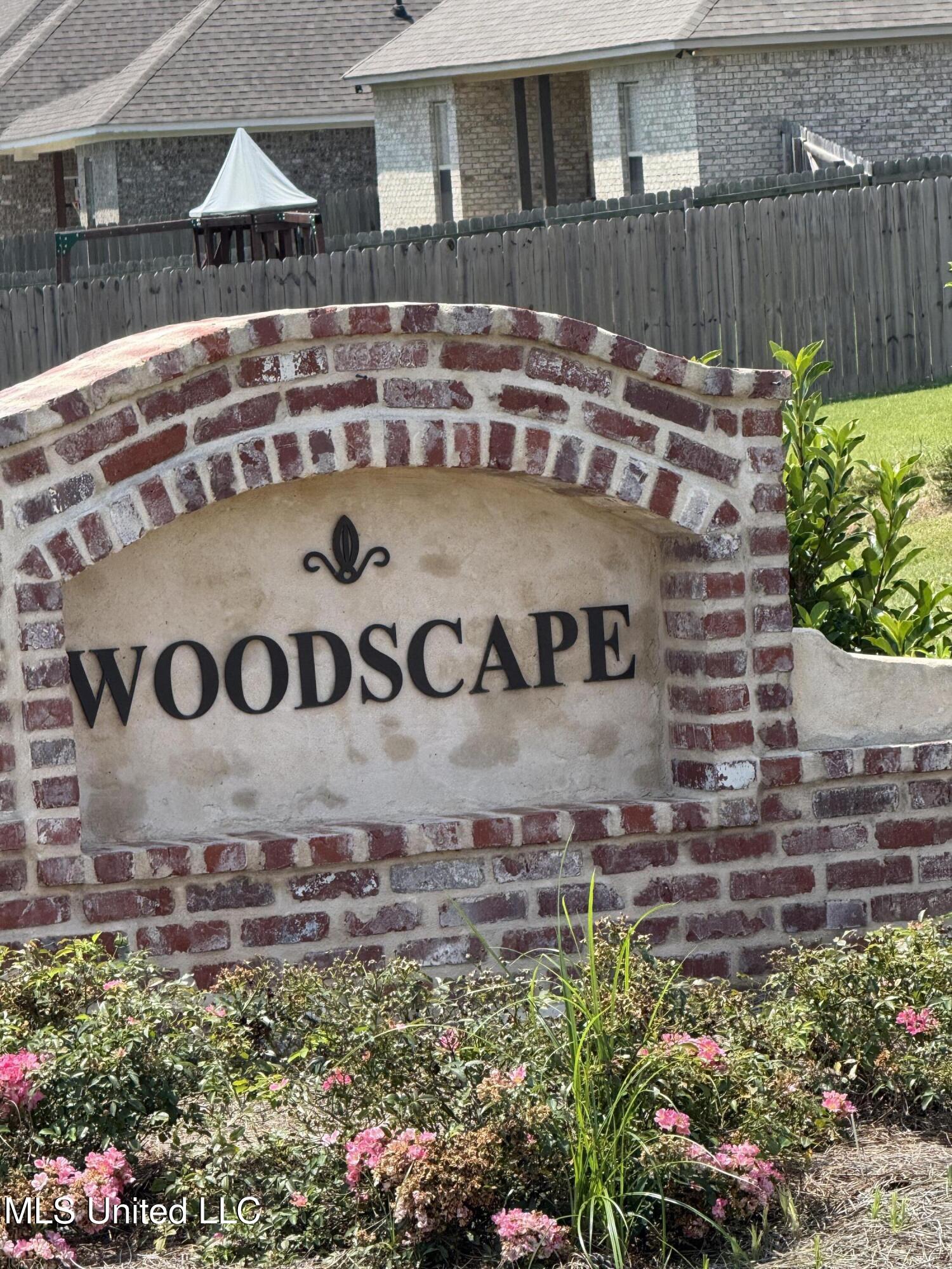 409 Butternut Drive Property Photo 5