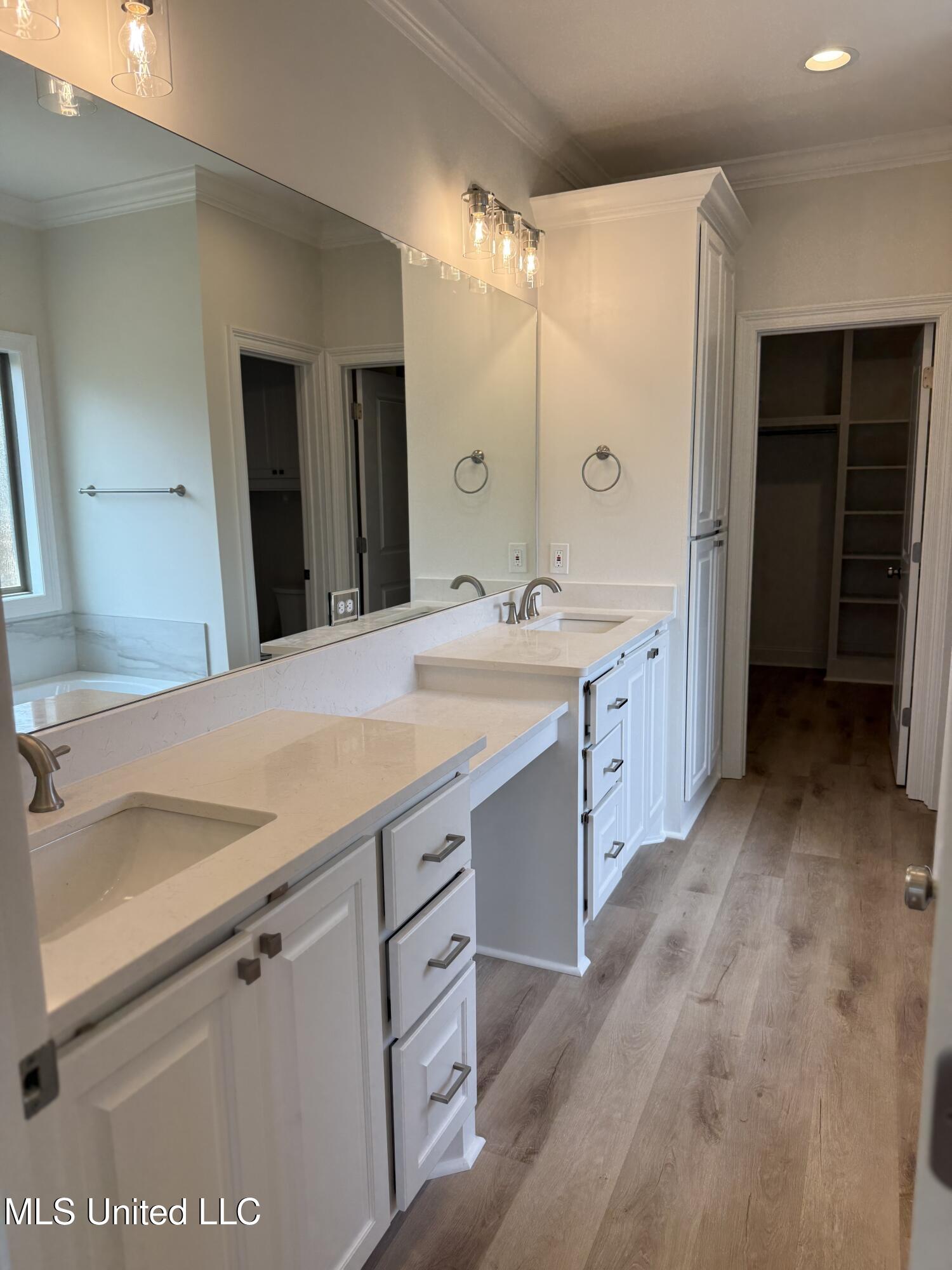 409 Butternut Drive Property Photo 20