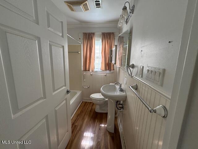 165 Canal Street Property Photo 6
