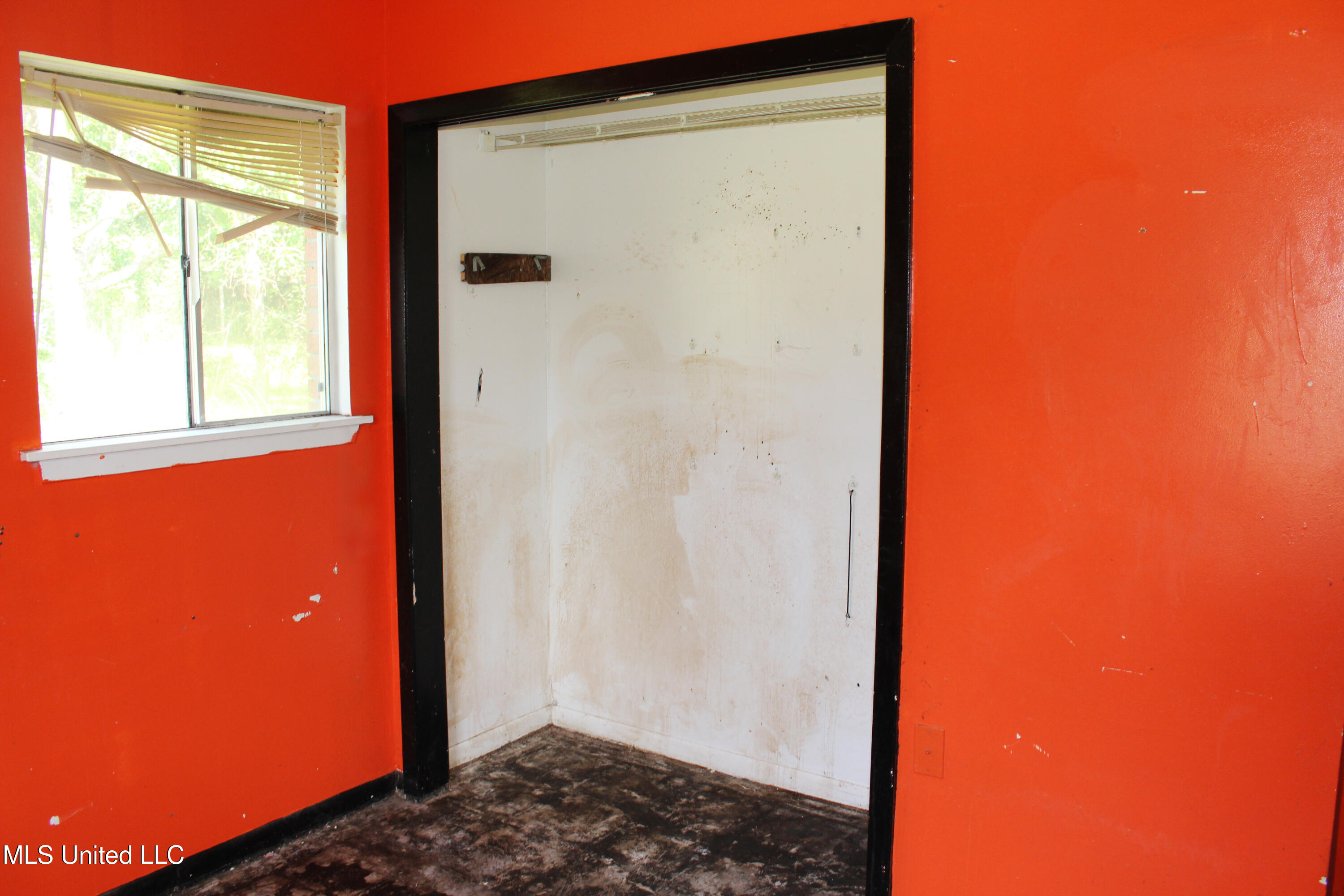 205 Shalimar Drive Property Photo 11