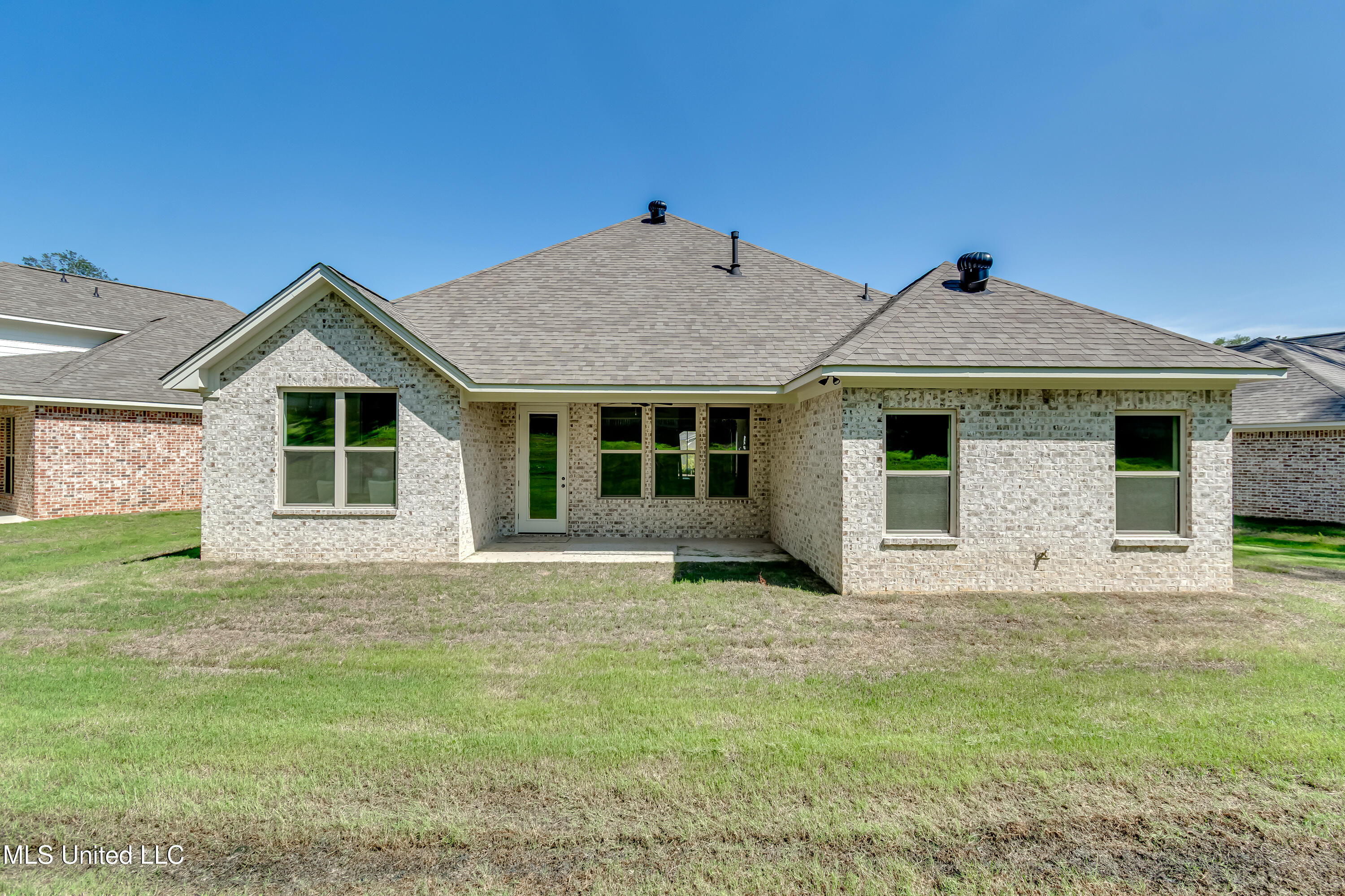 609 Cobalt Way Property Photo 9