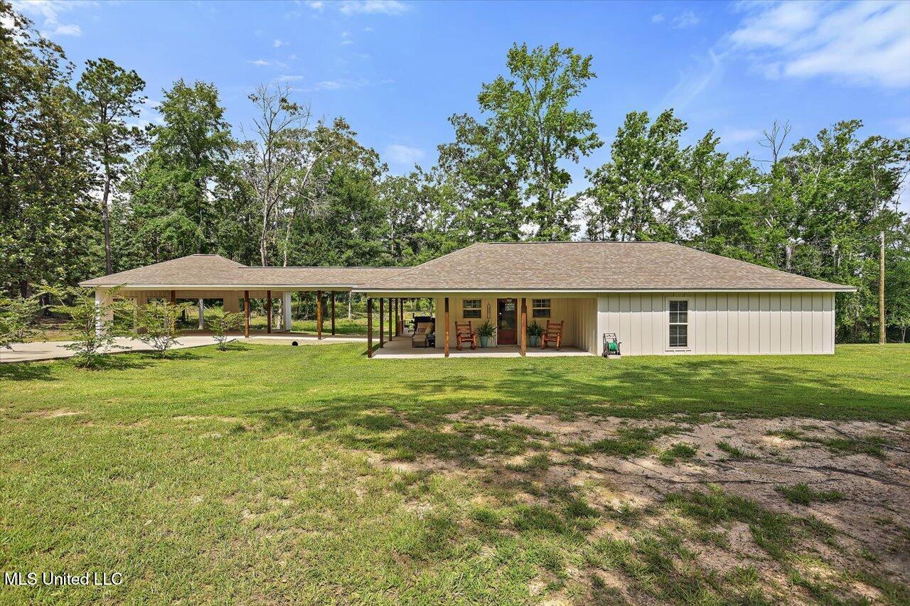 3341 Simpson Hwy 13 Property Photo 1