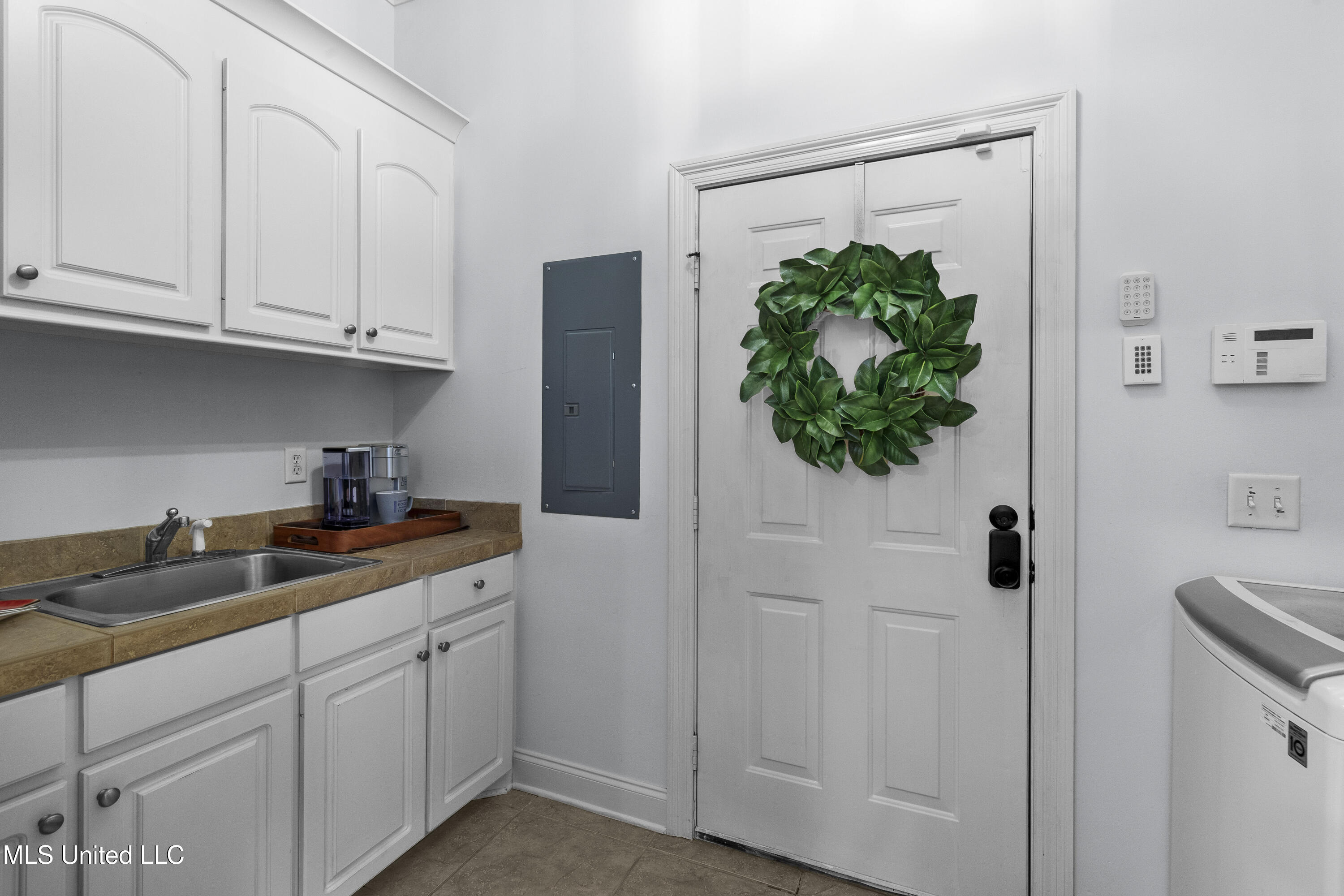 109 Hampton Chase Property Photo 13