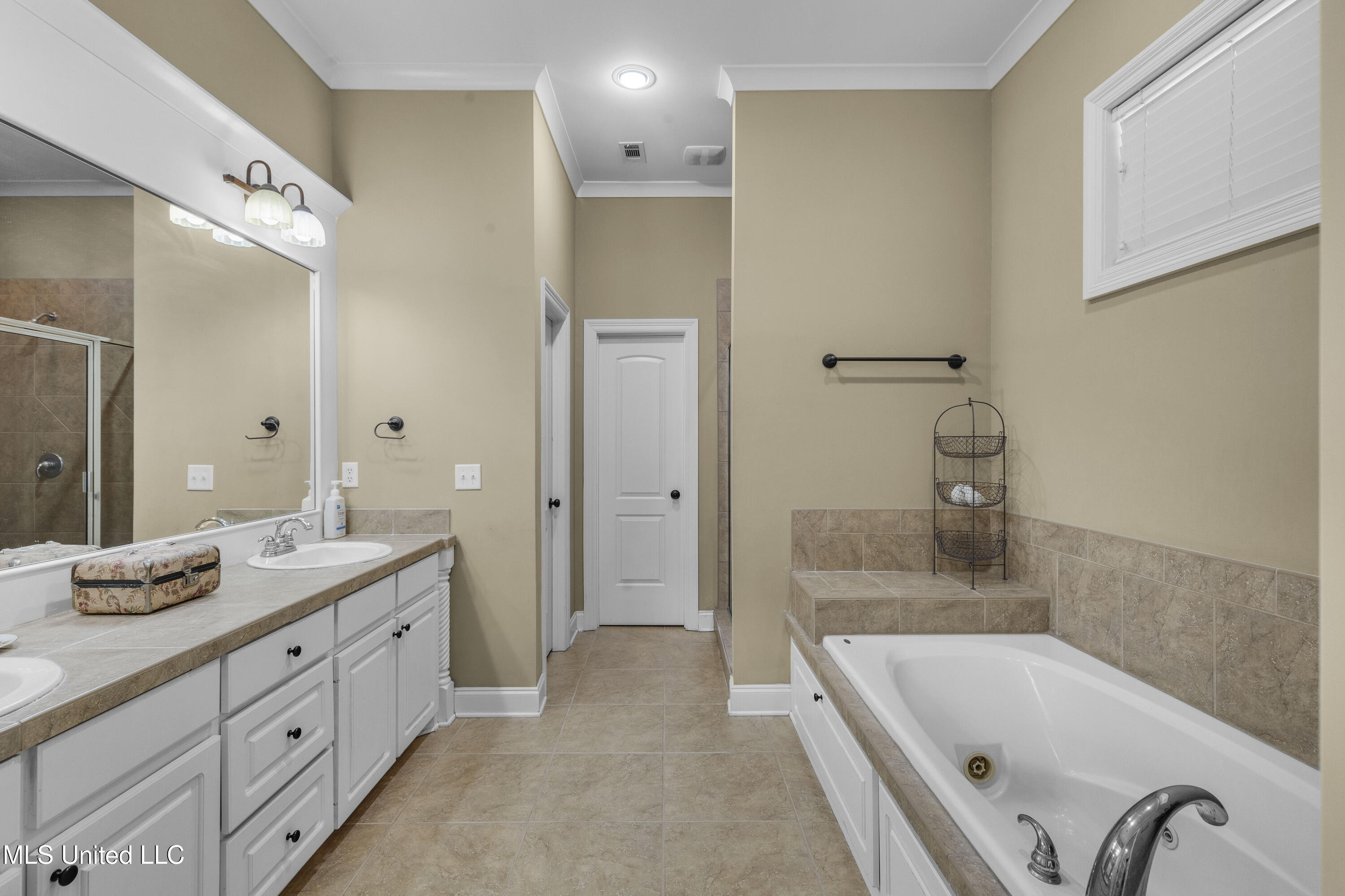 109 Hampton Chase Property Photo 15