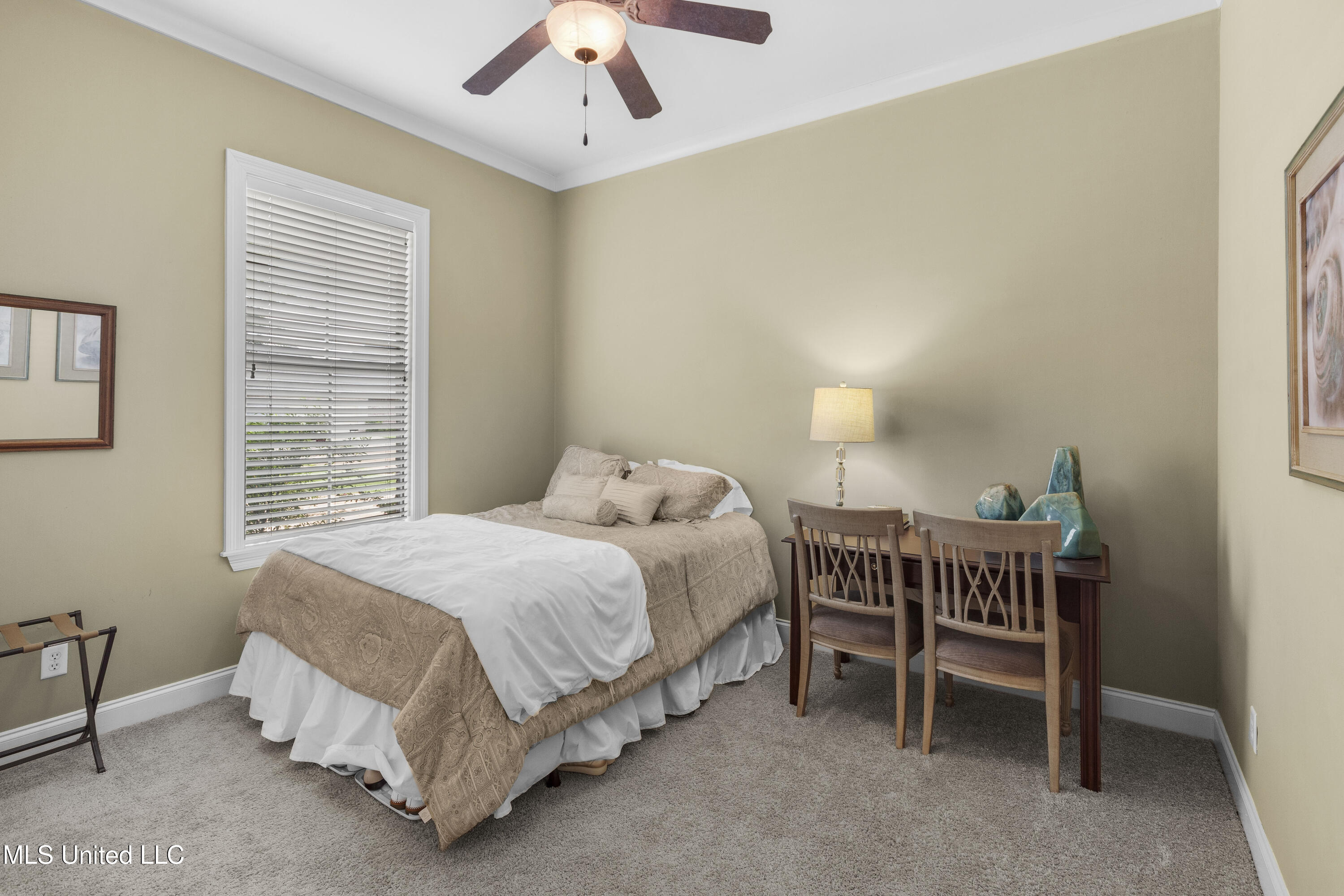 109 Hampton Chase Property Photo 18