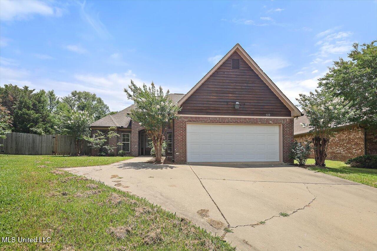 519 Morning Glory Cove Property Photo 1