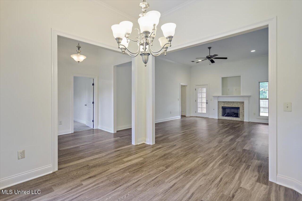 519 Morning Glory Cove Property Photo 15