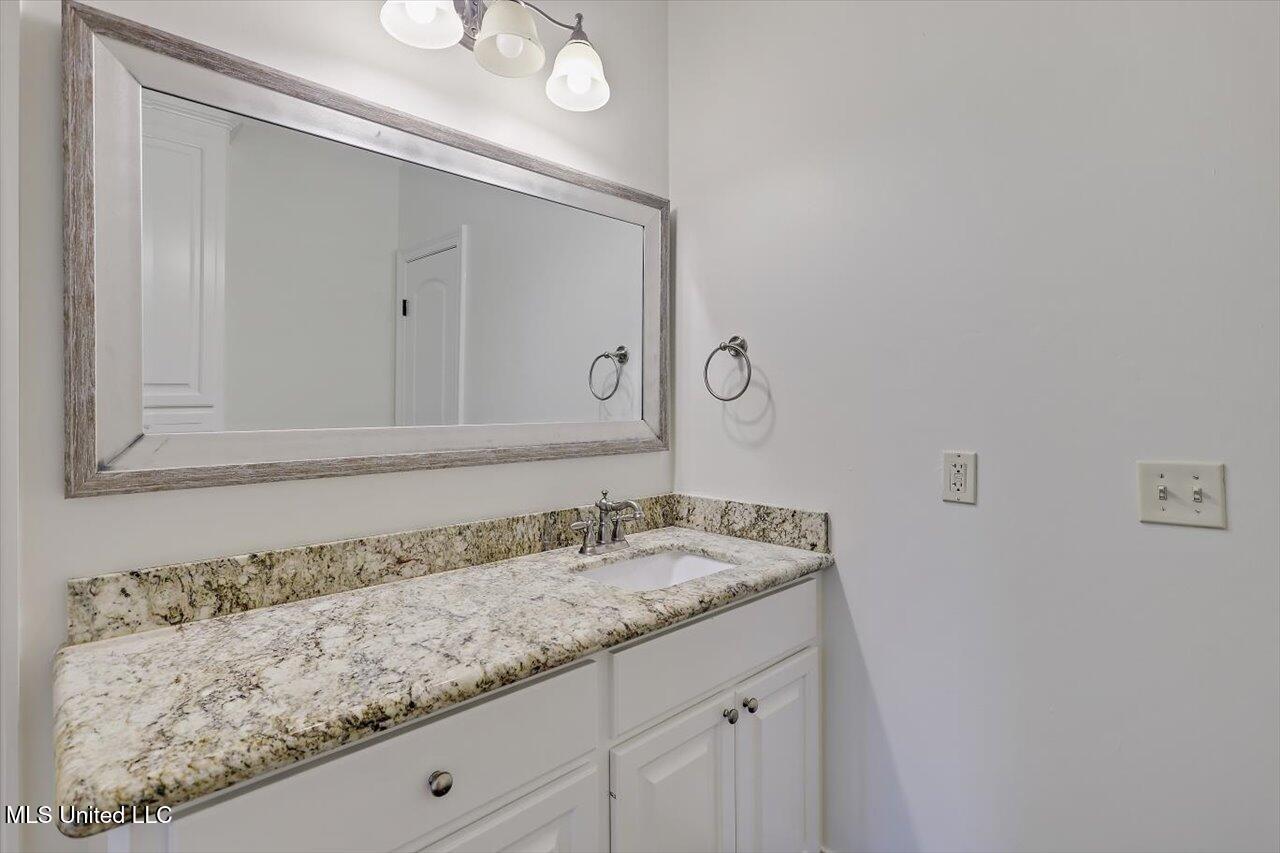 519 Morning Glory Cove Property Photo 25