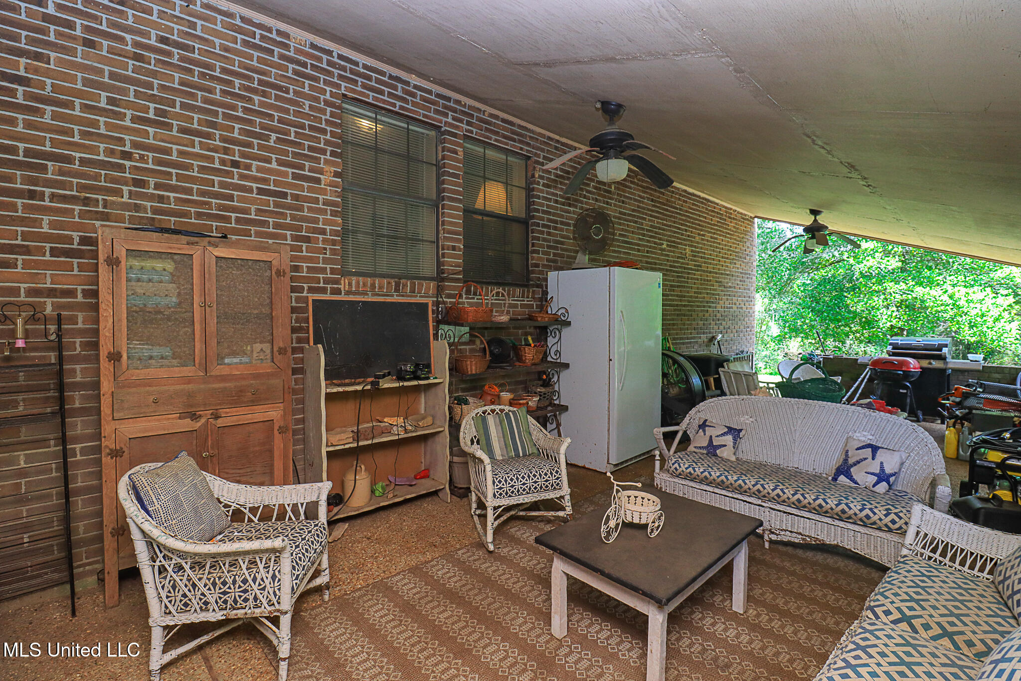 2548 Furrs Mill Drive Property Photo 14