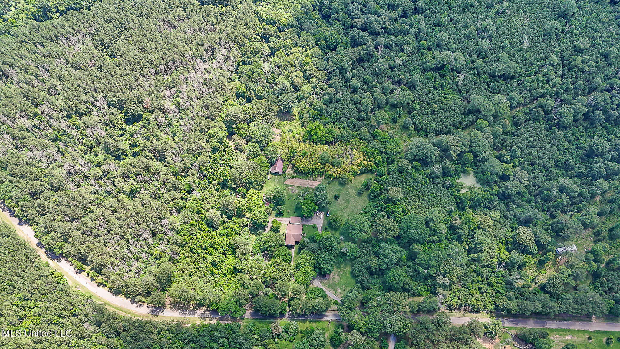 2548 Furrs Mill Drive Property Photo 29