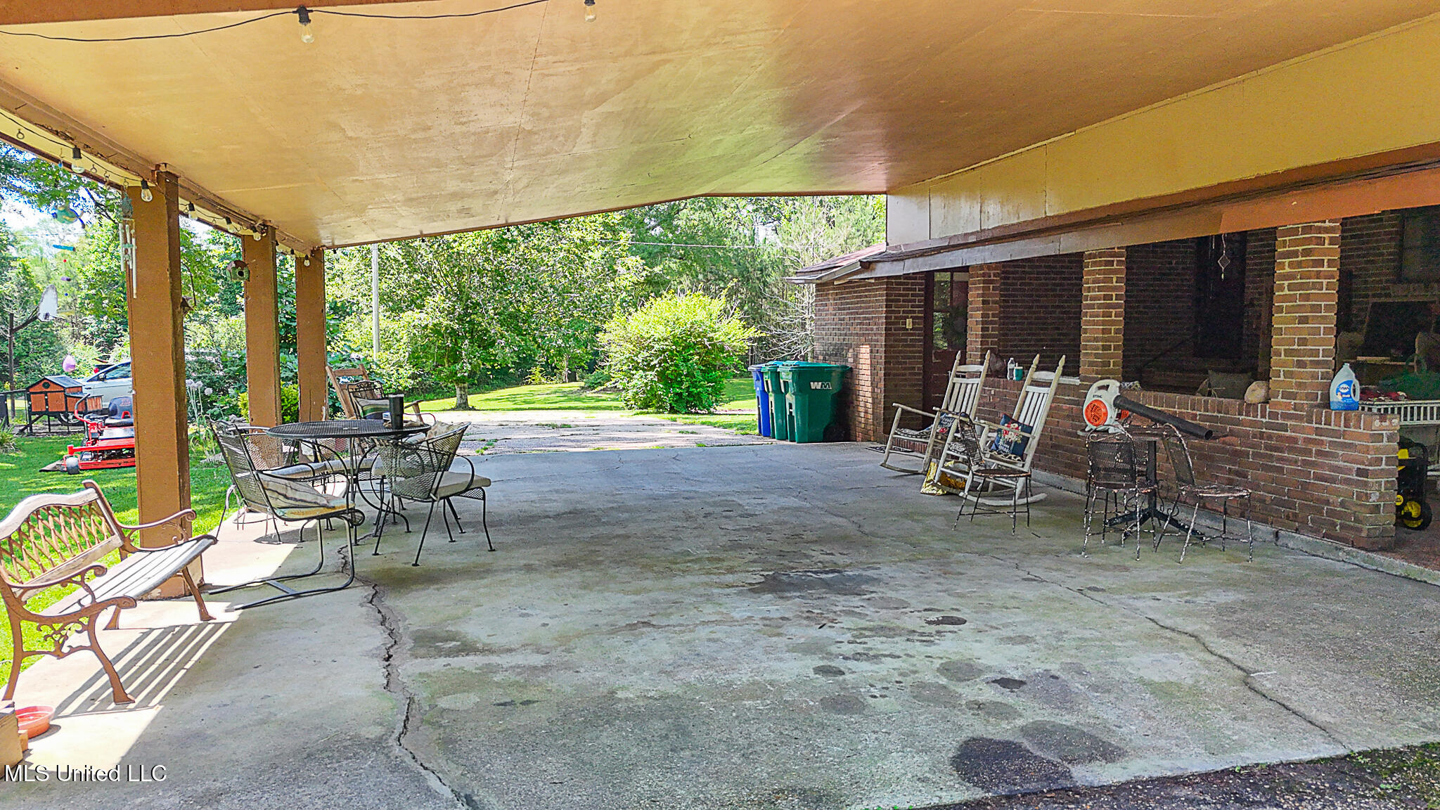 2548 Furrs Mill Drive Property Photo 34