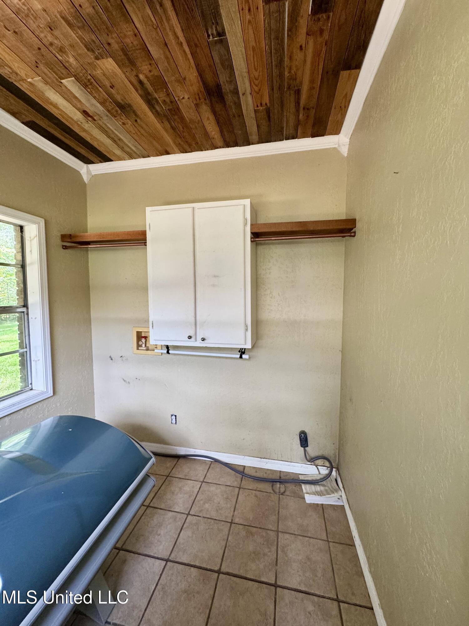 1104 County Road 266 Property Photo 12