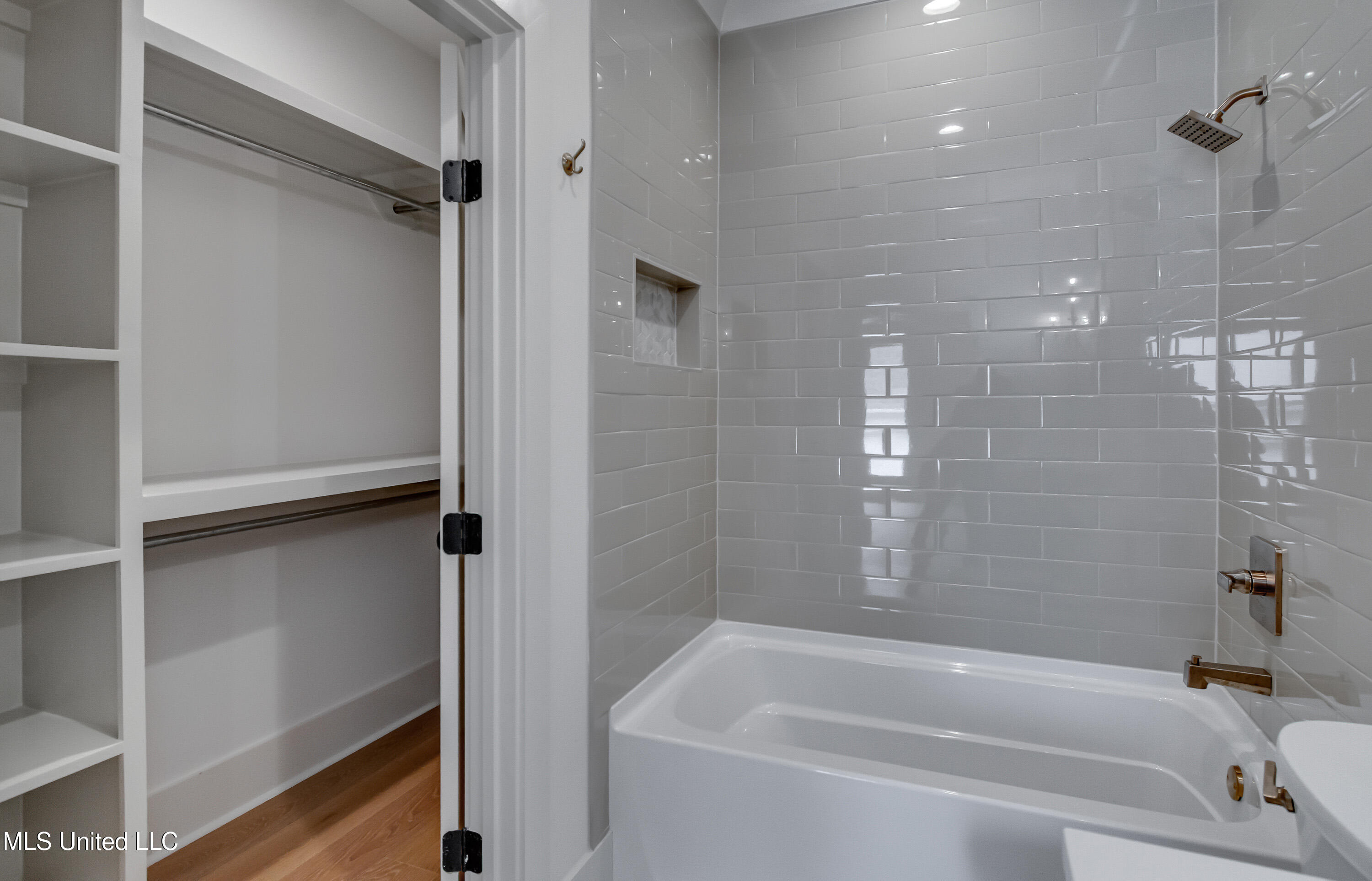 425 Whittington Circle Property Photo 25