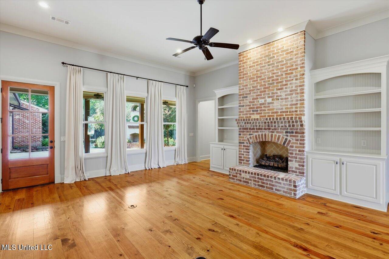 181 Ironwood Plantation Boulevard Property Photo 19