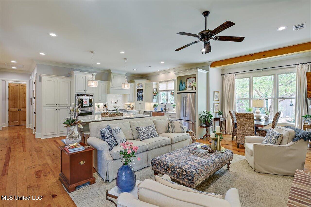 181 Ironwood Plantation Boulevard Property Photo 39