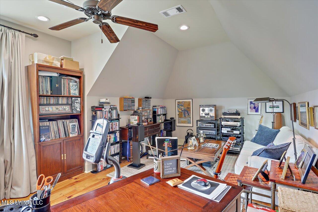 181 Ironwood Plantation Boulevard Property Photo 66