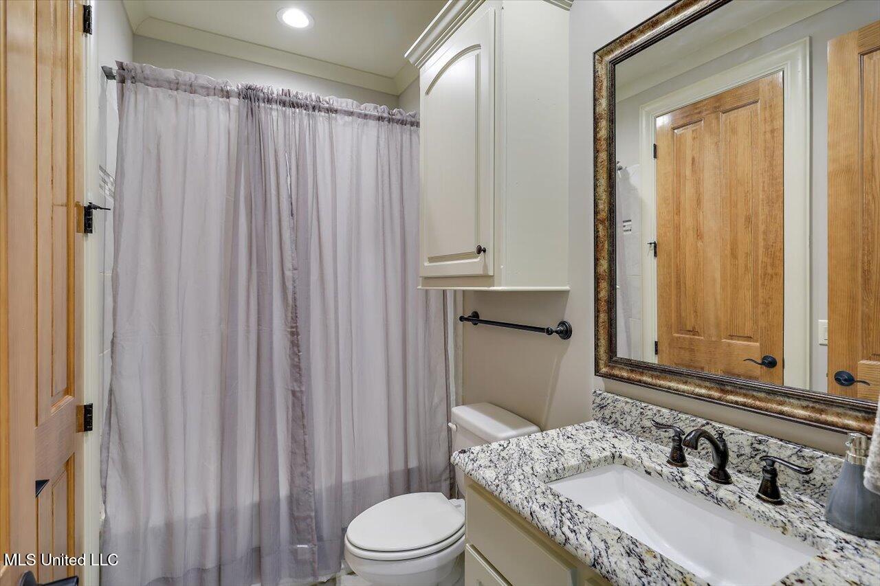 181 Ironwood Plantation Boulevard Property Photo 68