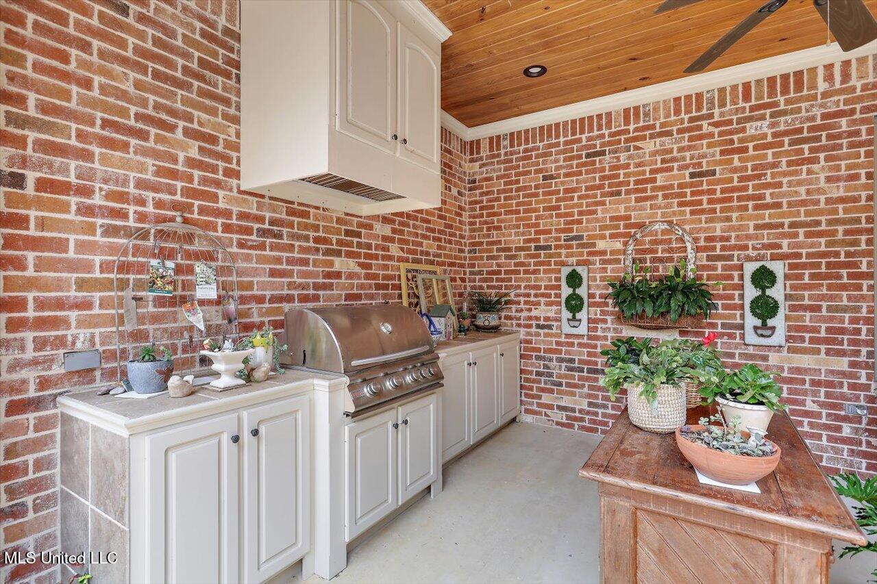 181 Ironwood Plantation Boulevard Property Photo 73