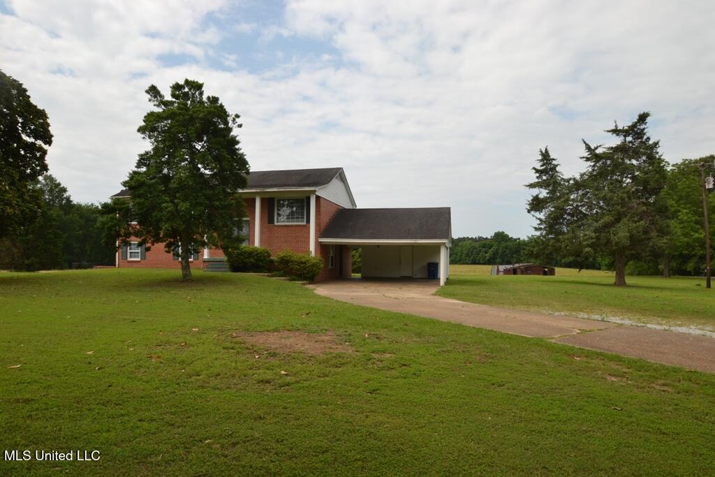 10719 Highway 178 Property Photo 4