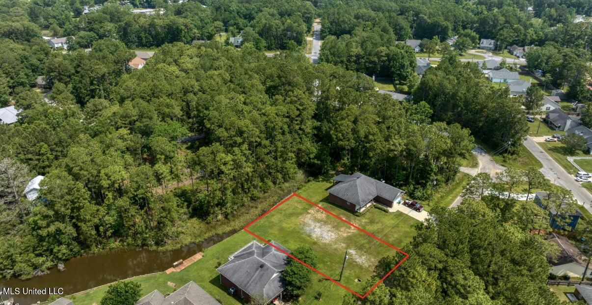 Lot 71 Windward Drive Property Photo 3