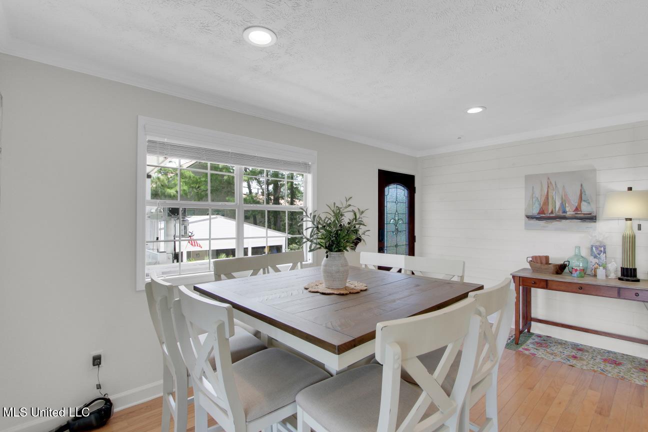 6085 Shawnee Street Property Photo 25