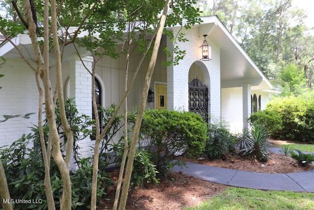 1704 Ridgewood Drive Property Photo 1