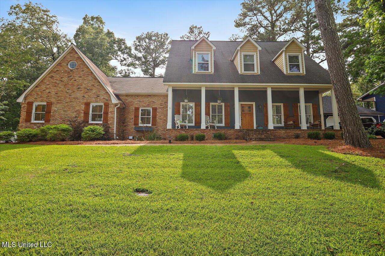 121 Countrywood Circle Property Photo 1