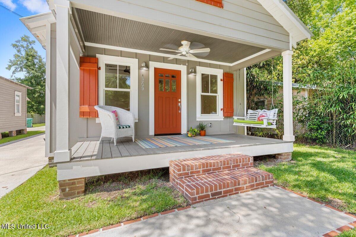 1309 Bowen Avenue Property Photo 3