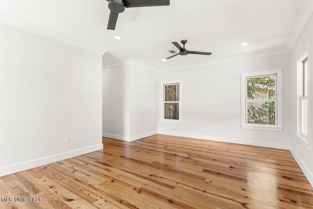 1309 Bowen Avenue Property Photo 6