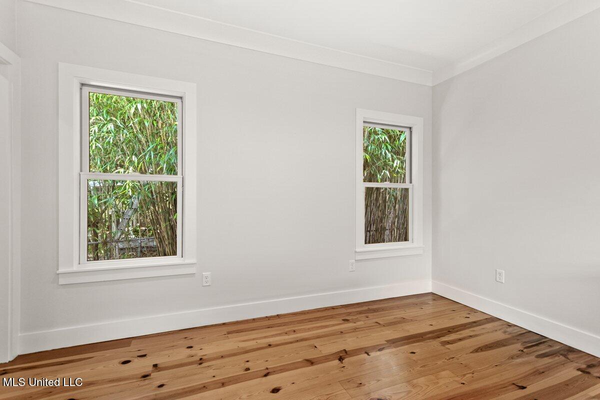 1309 Bowen Avenue Property Photo 19