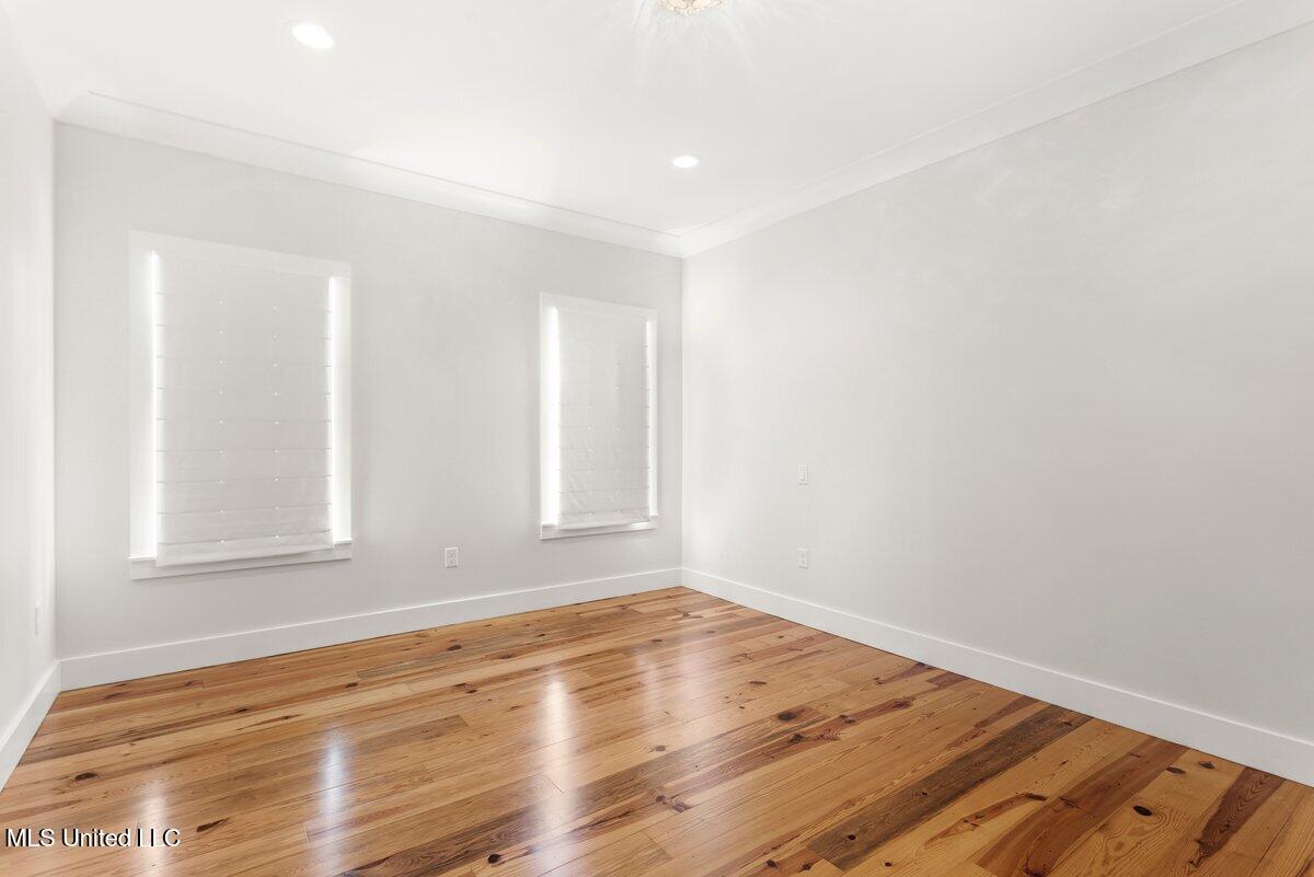 1309 Bowen Avenue Property Photo 22