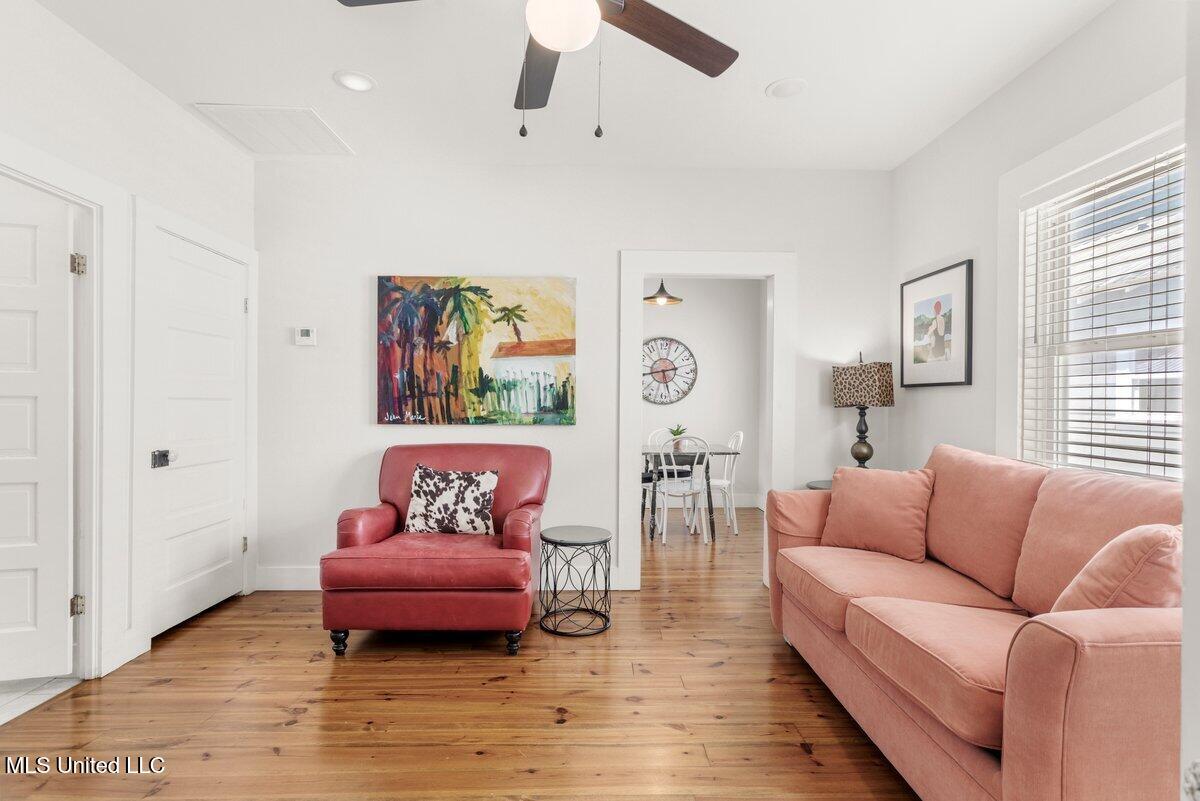 1309 Bowen Avenue Property Photo 37