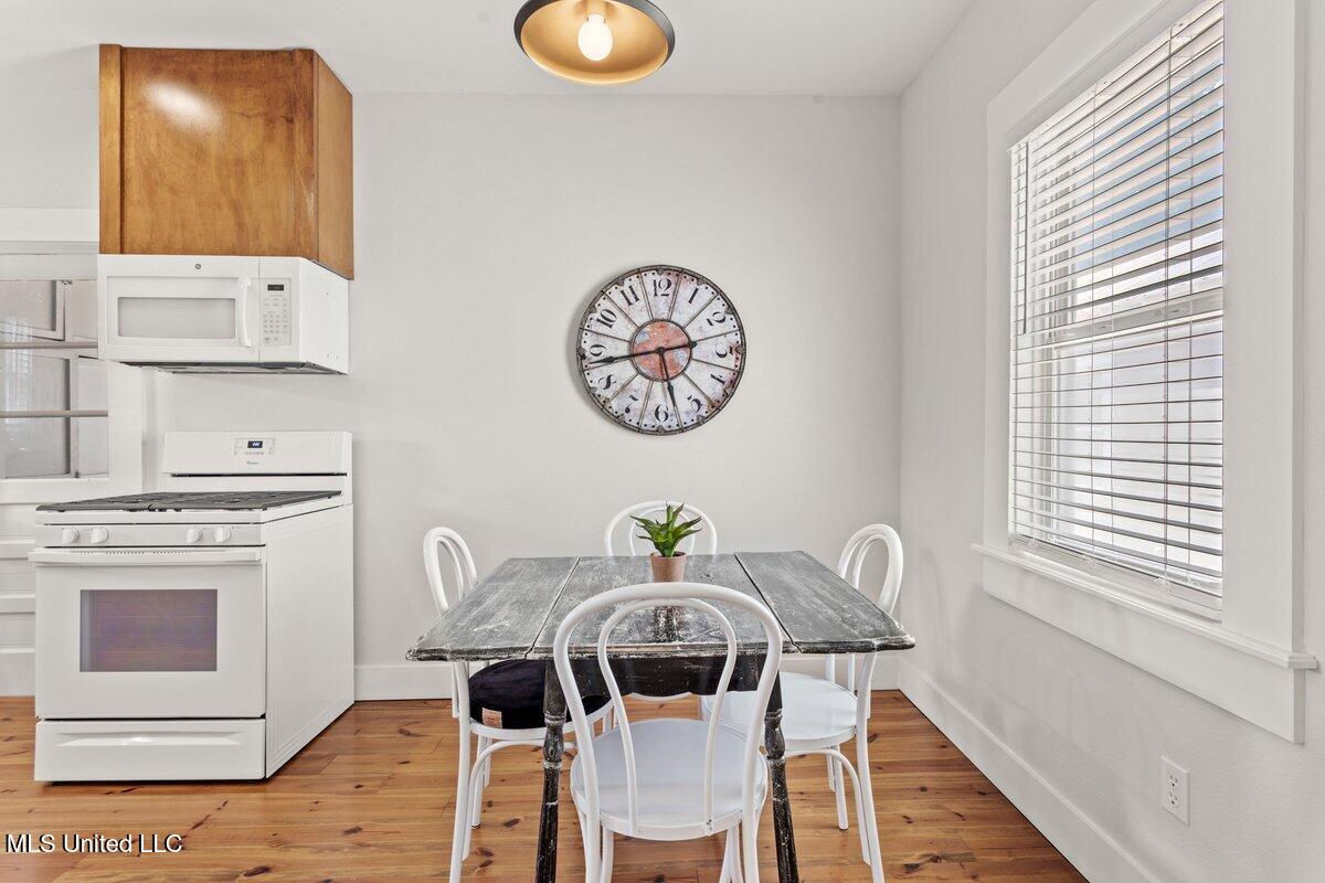 1309 Bowen Avenue Property Photo 38