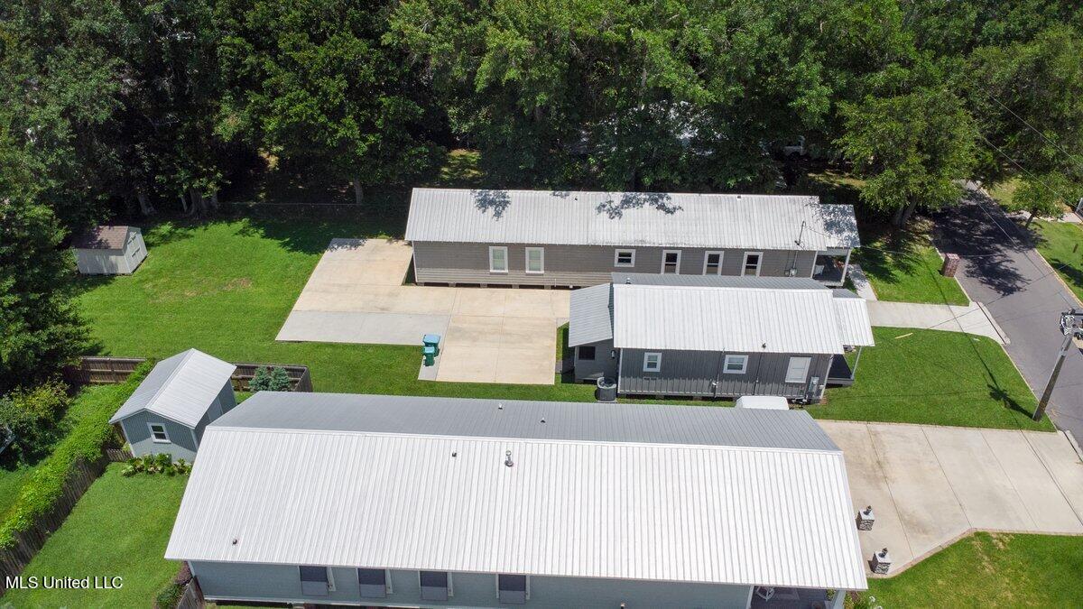 1309 Bowen Avenue Property Photo 43