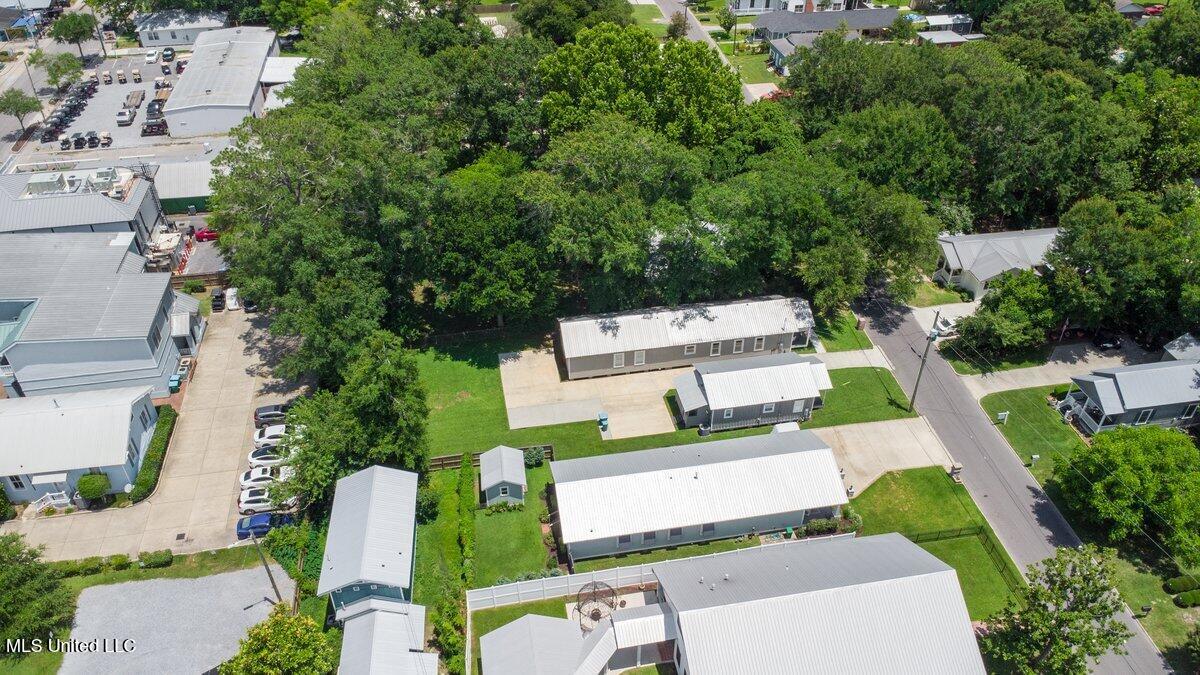 1309 Bowen Avenue Property Photo 44