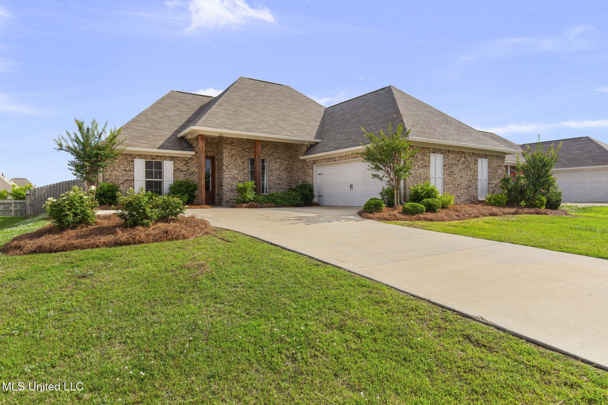 522 Carpenter Cove Property Photo 1