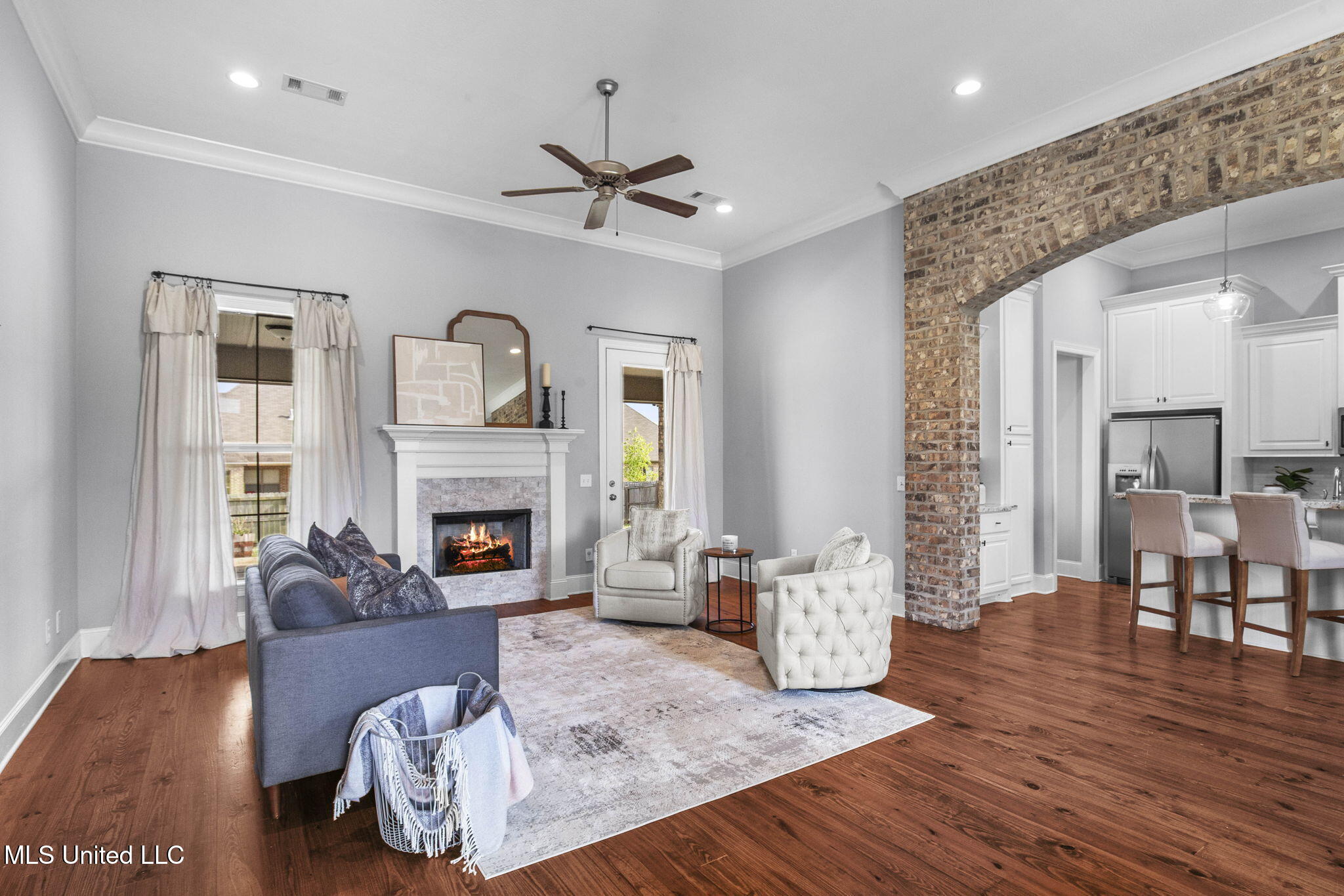 522 Carpenter Cove Property Photo 6