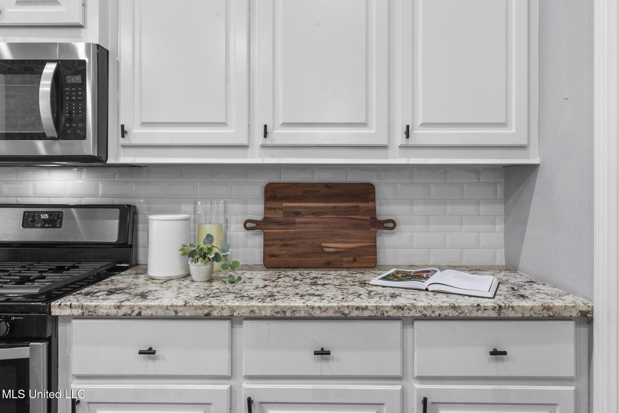 522 Carpenter Cove Property Photo 27