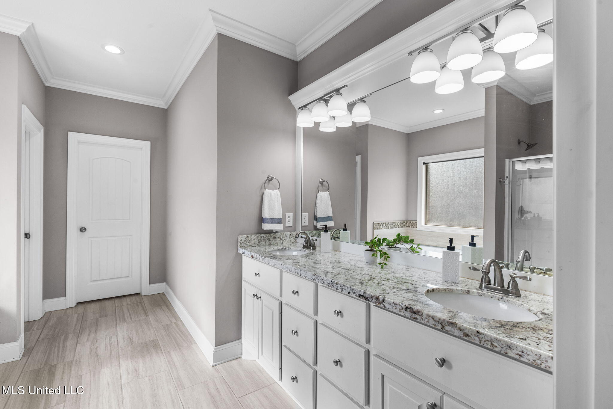 522 Carpenter Cove Property Photo 46