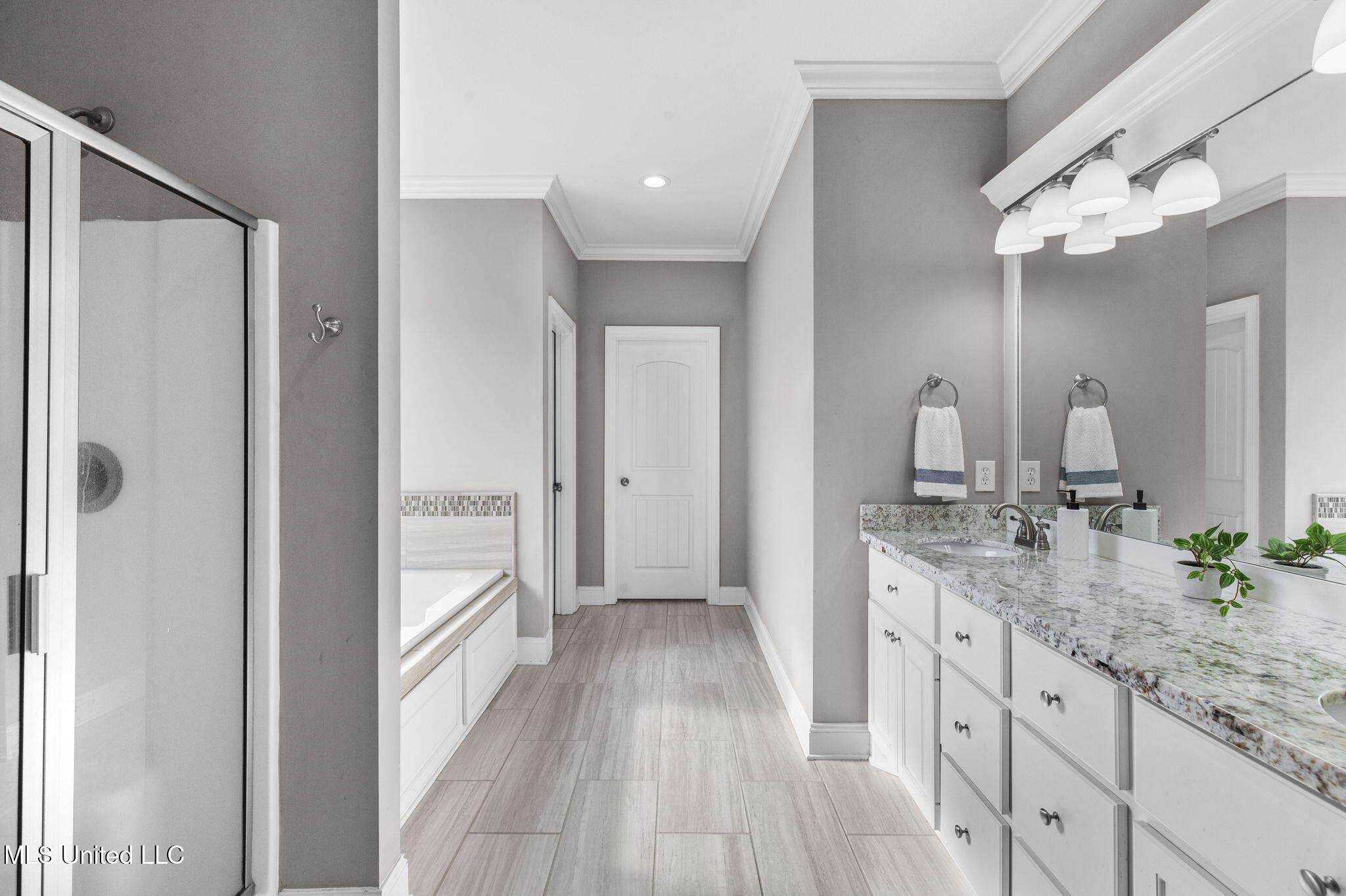 522 Carpenter Cove Property Photo 47