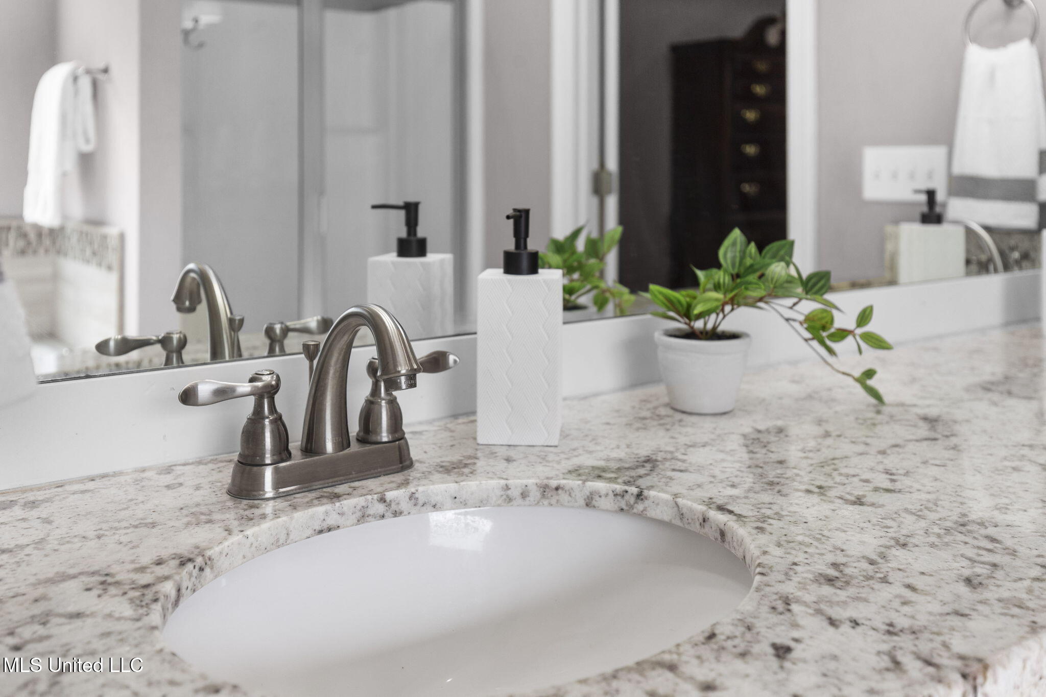 522 Carpenter Cove Property Photo 53