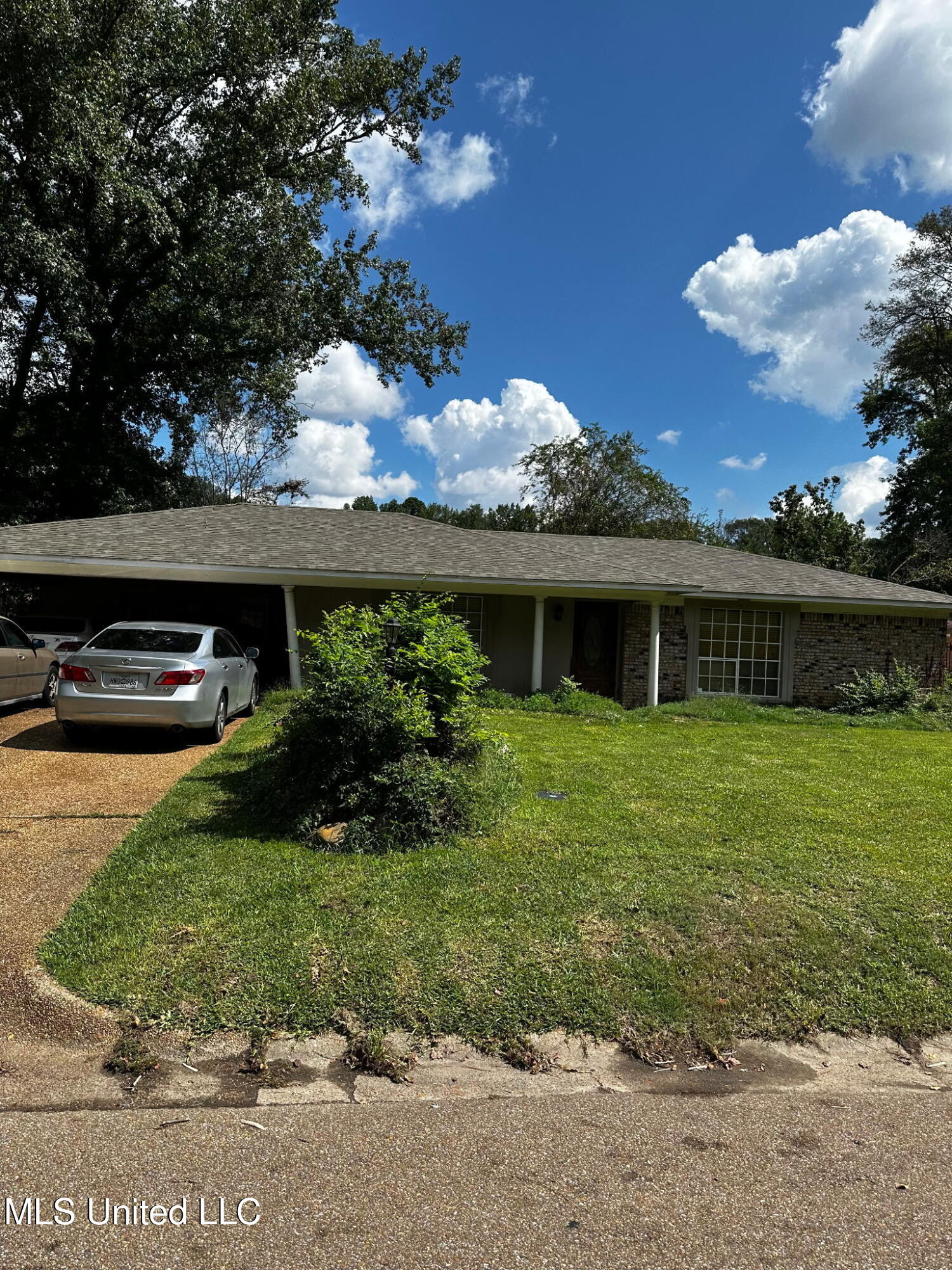 4668 Norway Drive Property Photo 1